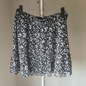 The Loft Floral Smoked Waist Flutter Skirt Size Small